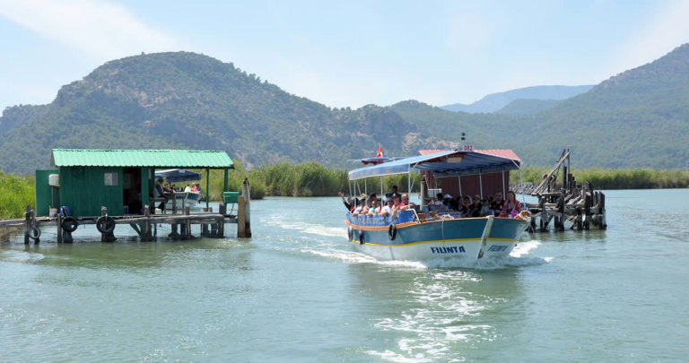 Dalyan Nehri ve Sazlıklar