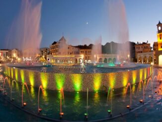 Marmaris 19 Mayıs Gençlik Meydanı