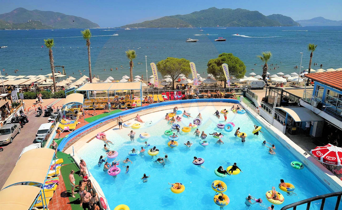 Marmaris Atlantis Su Parkı Dalga Havuzu Marmaris Atlantis Su Parkı Dalga Havuzu